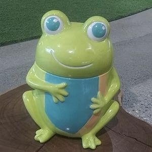 Green Frog Cookie Jar